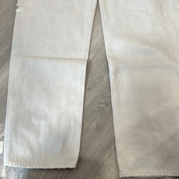 GRLFRND Bella Low Rise Boyfriend Jeans in White, Mojave Size 27 Retail $225 - Picture 7 of 11